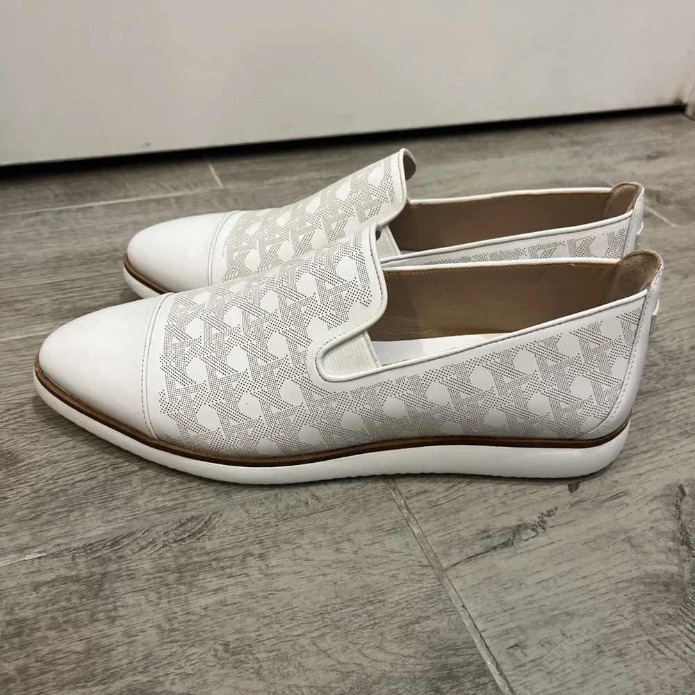 Cole Haan Grand Ambition Women's Size 8.5 B White Slip On Shoes EUC
